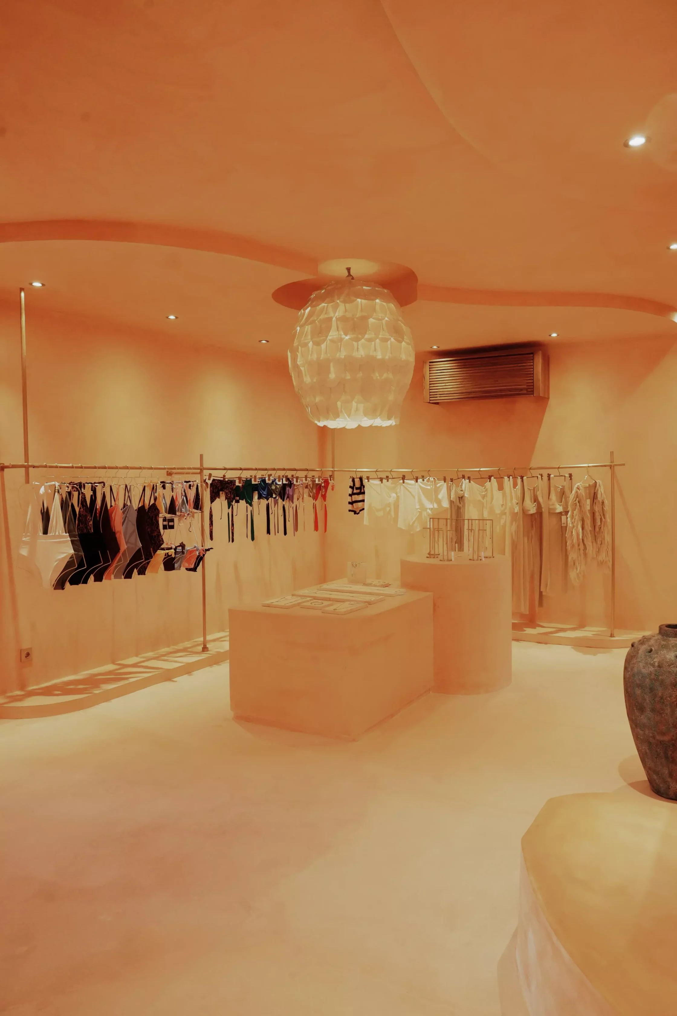 Zua_World_Boutique_Photo_2