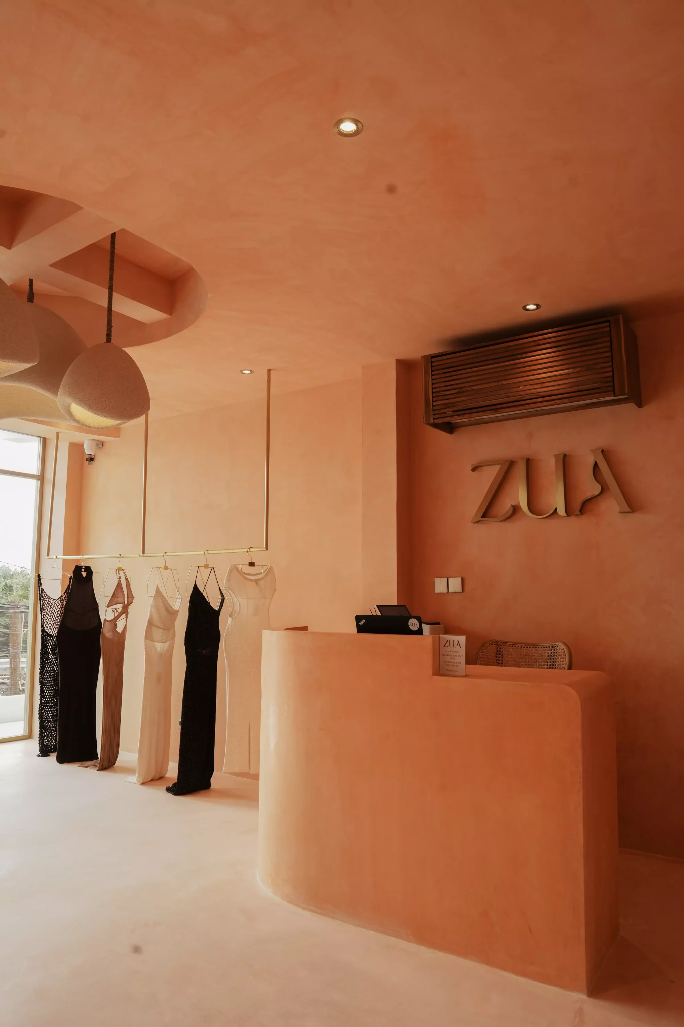 Zua_World_Boutique_Photo_5