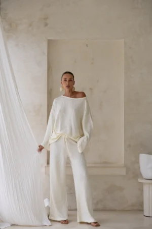 Azoria White Pants 2