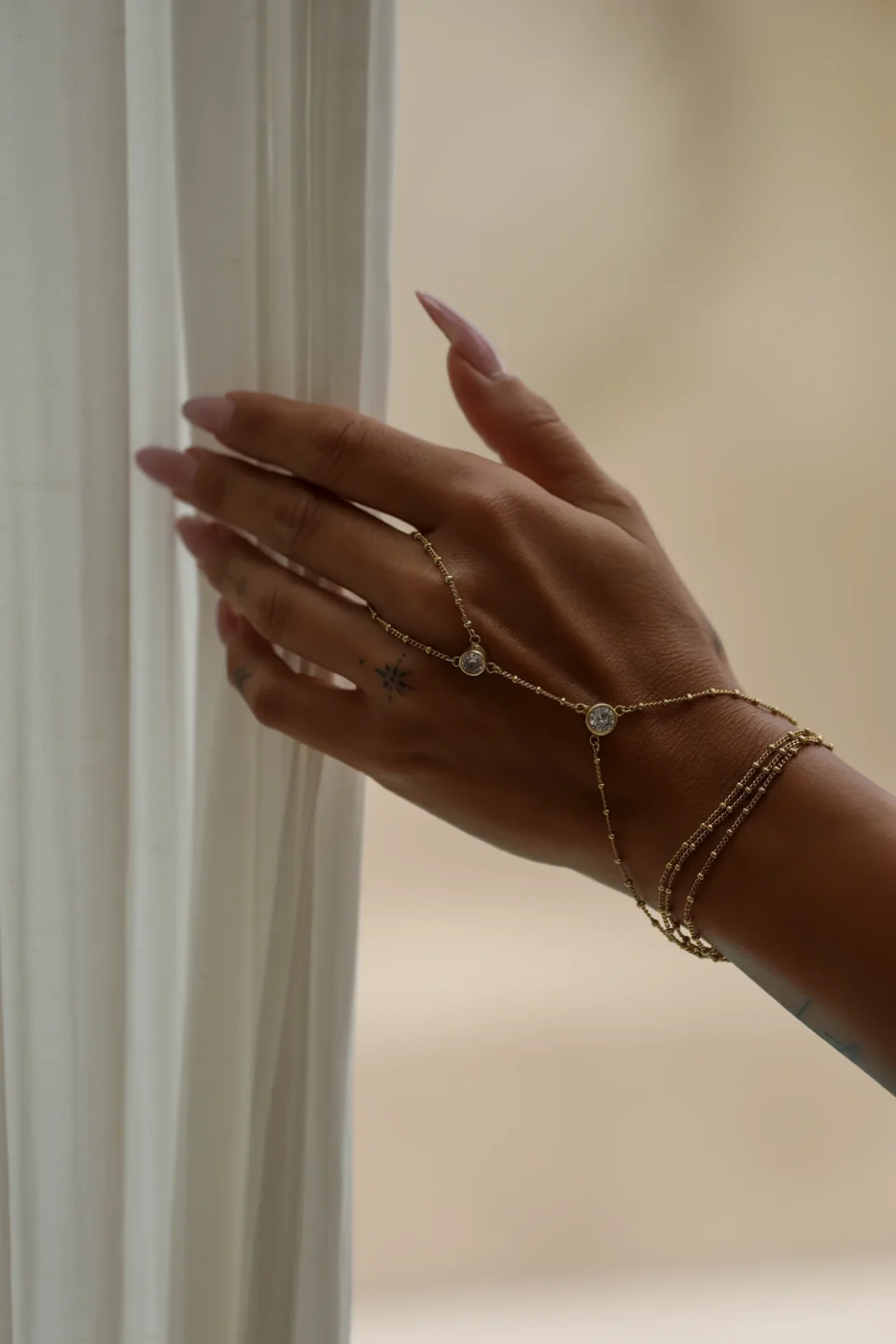 Ava Wrist Band White — ZUA World, zdjęcie 2